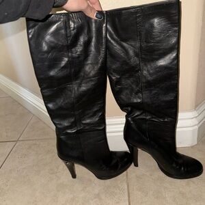 Gucci knee high leather boots
